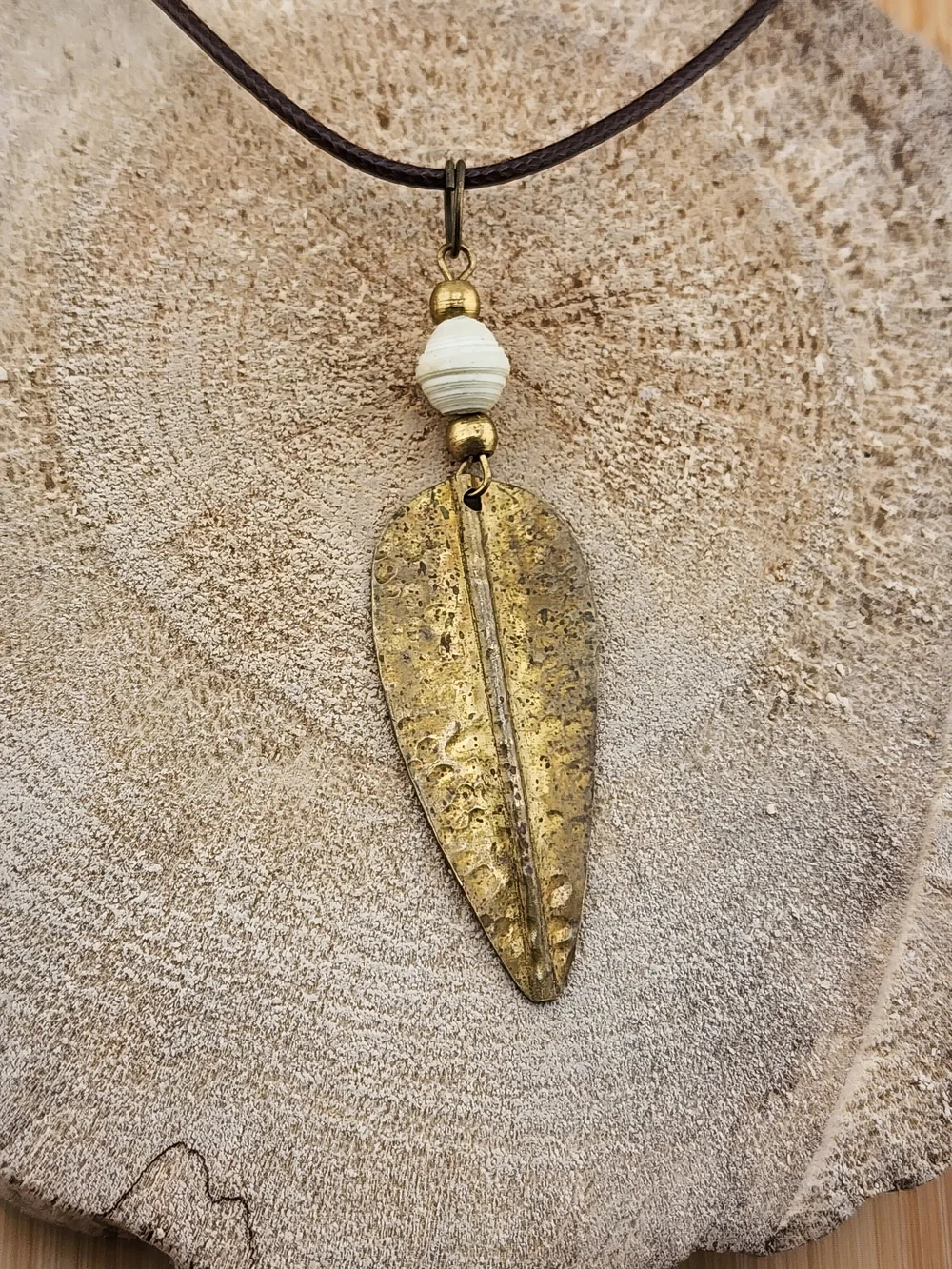 18in Adjustable Boho Gold Tone Leaf Pendant Necklace - White Bead Accent